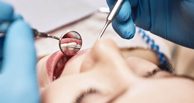 歯や歯肉の痛み・虫歯、お子さまの歯科治療お口全体のトラブルを解消